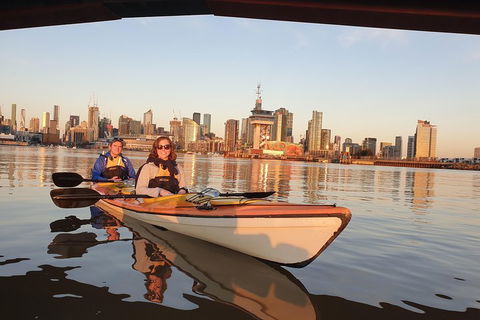 Melbourne Sunset Kayaking Experience With Dinner - Accommodation Mount Tamborine 3