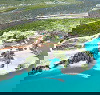 Half-Day Willie Creek Pearl Farm Tour with Helicopter Flight - Accommodation Mount Tamborine