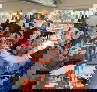 Barossa Valley Wineries Tour with Tastings and Lunch from Adelaide