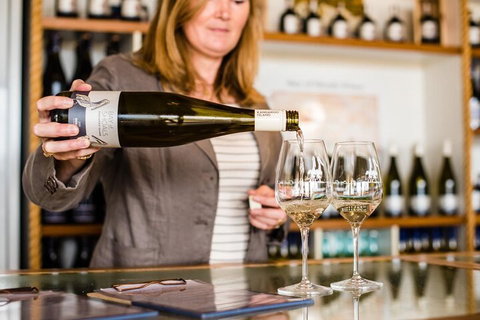 Wine Tour 4WD Tour - Accommodation Mount Tamborine 0