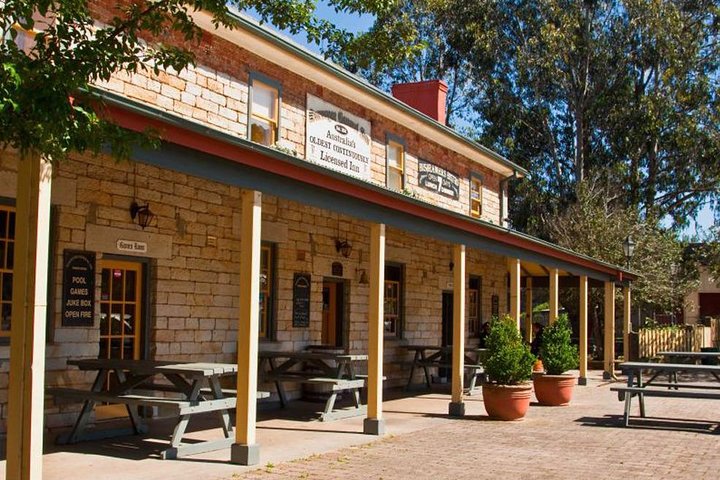 The Rocks NSW Accommodation Mount Tamborine