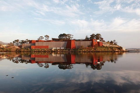 Hobart City Sightseeing Tour Including MONA Admission - Accommodation Mount Tamborine 2