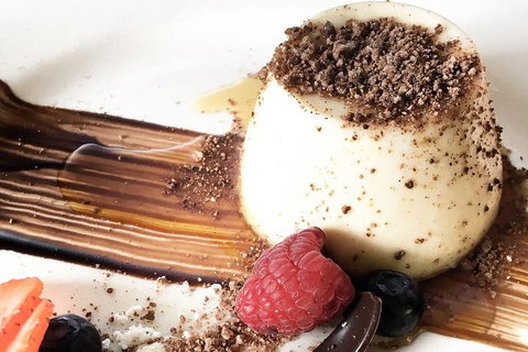 Deluxe Winery Tour To Tamborine Mountain, Includes Gourmet Two Course Lunch - Accommodation Mount Tamborine 3