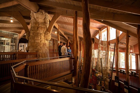 Grampians National Park With Kangaroos And MacKenzie Falls From Melbourne - Accommodation Mount Tamborine 2