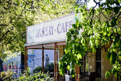 Lake Mountain Snow Trip Including Yarra Valley Chocolaterie From Melbourne - Accommodation Mount Tamborine 2