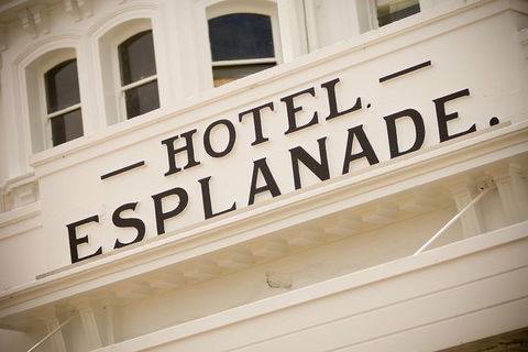 Live Music Melbourne Bus Tour - Accommodation Mount Tamborine 0