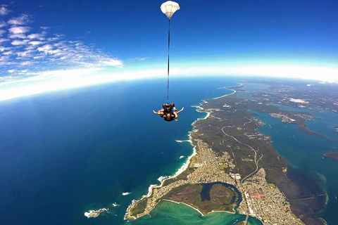 Skydive Sydney-Newcastle Up To 15,000ft Tandem Skydive - Accommodation Mount Tamborine 1