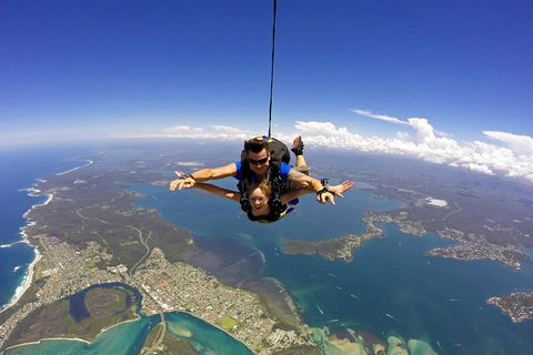 Skydive Sydney-Newcastle Up To 15,000ft Tandem Skydive - Accommodation Mount Tamborine 4